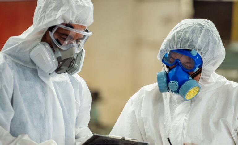 Les risques chimiques sont responsables de maladies professionnelles. L’Assurance maladie invite les entreprises à agir.